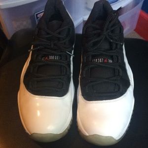 Jordan 11’s Tuxedos